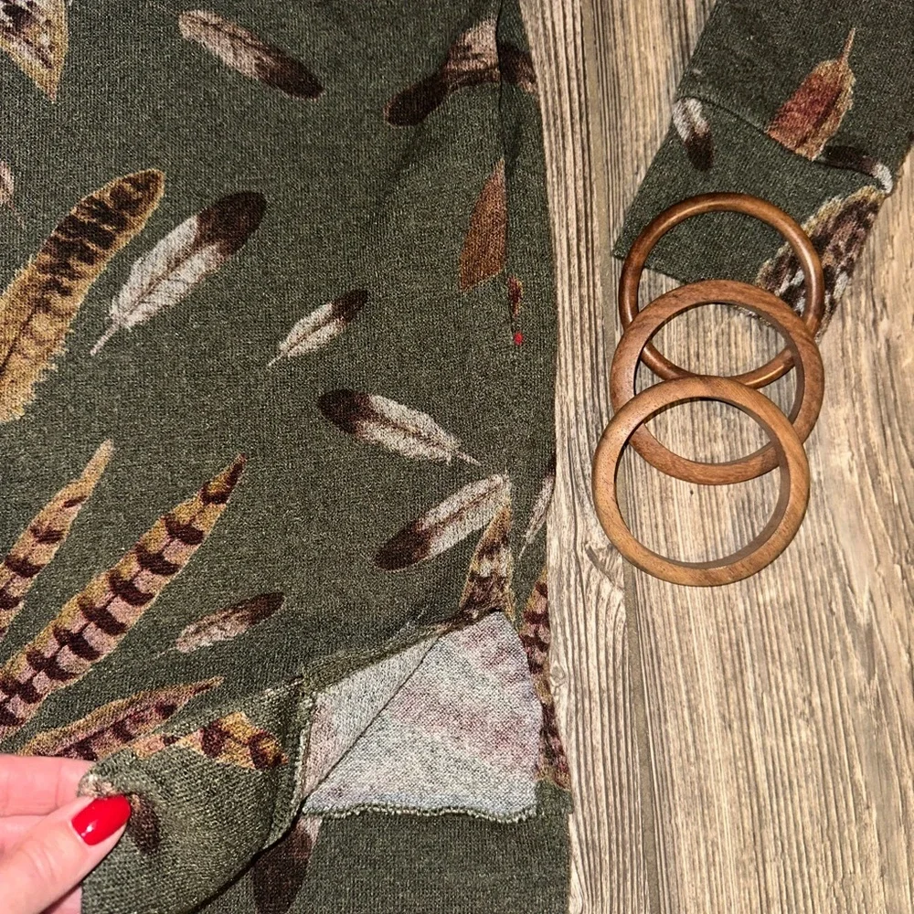 Bellamie Olive Feather Print V-Neck Sweater Dress Pockets Fall Boots Autumn - Picture 3 of 7